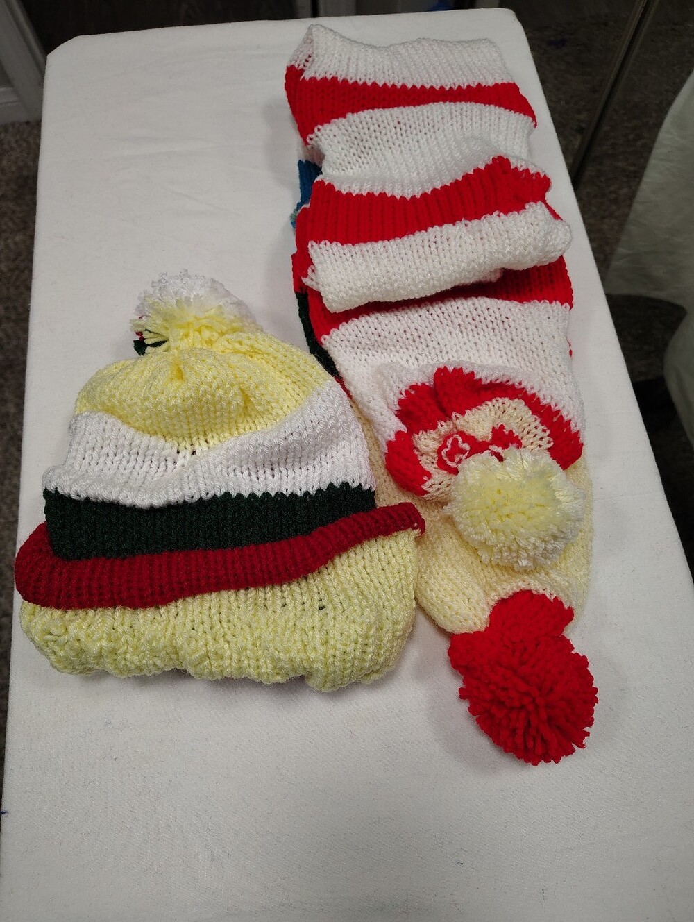 Childrens Knit Hat and Scarf Set in Yellow, Red, White and Green